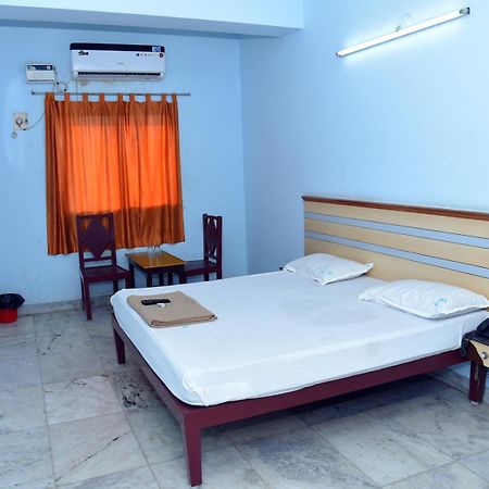 Hotel Aditya Pondicherry Luaran gambar