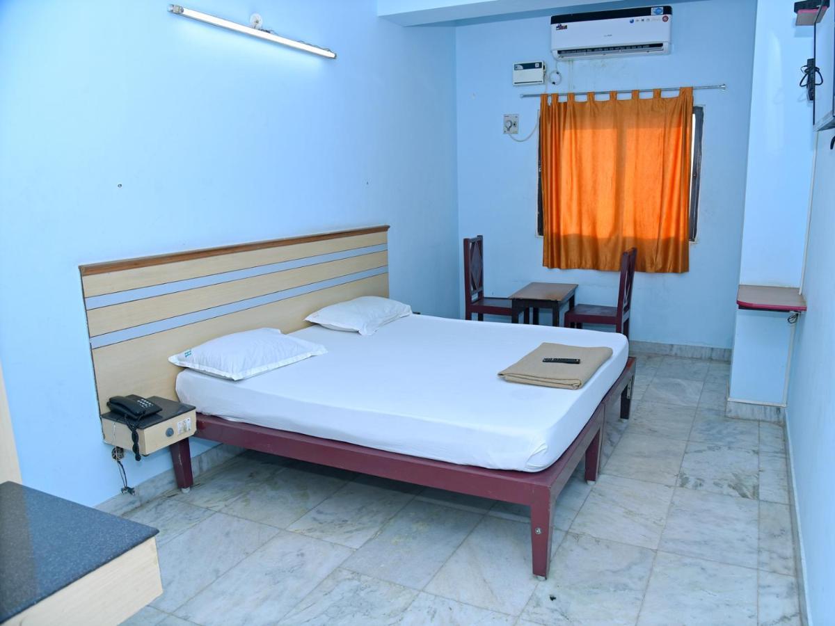 Hotel Aditya Pondicherry Luaran gambar