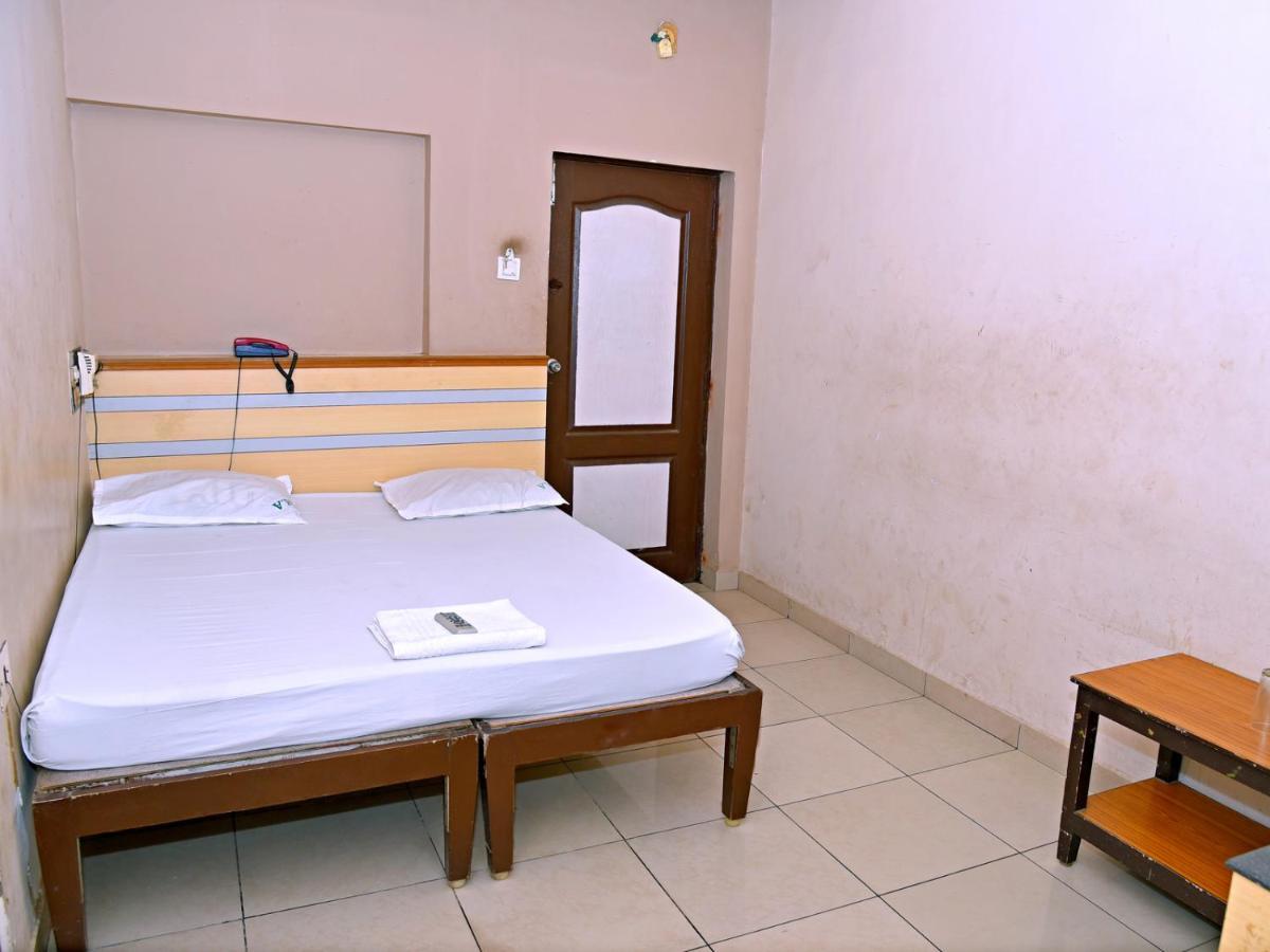 Hotel Aditya Pondicherry Luaran gambar