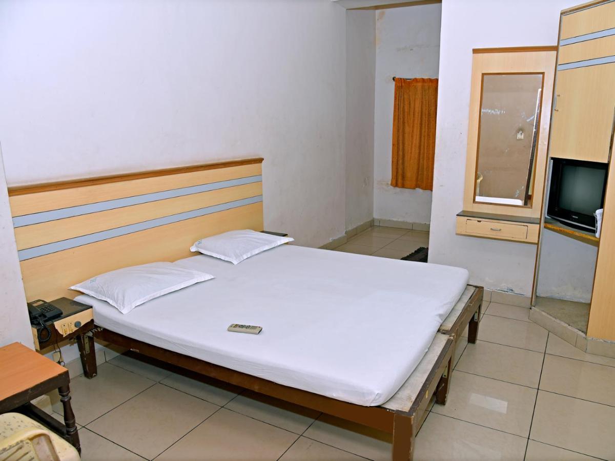 Hotel Aditya Pondicherry Luaran gambar